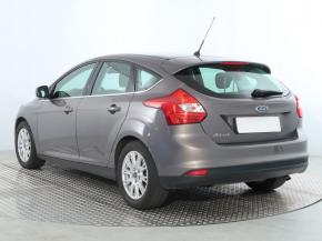 Ford Focus  1.6 i Titanium 