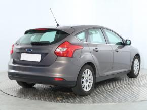 Ford Focus  1.6 i Titanium 