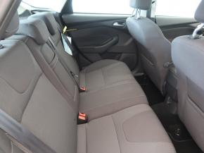 Ford Focus  1.6 i Titanium 