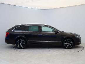 Škoda Superb  2.0 TDI Elegance 