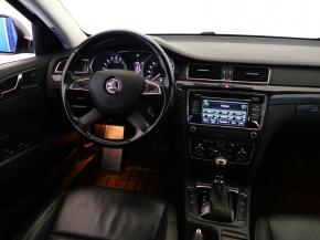 Škoda Superb  2.0 TDI Elegance 