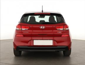 Hyundai i30  1.4 CVVT 