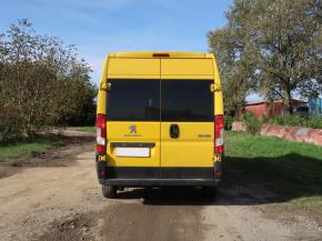 Peugeot Boxer  2.0 BlueHDi 