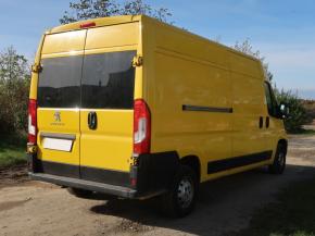 Peugeot Boxer  2.0 BlueHDi 