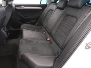 Volkswagen Passat  2.0 TDI R-Line 