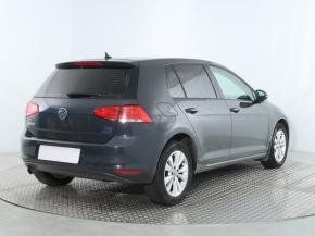 Volkswagen Golf  1.2 TSI 