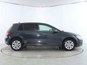 Volkswagen Golf  1.2 TSI 