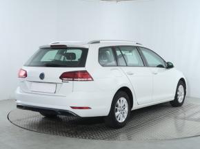 Volkswagen Golf  1.0 TSI 