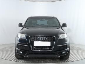 Audi Q7  3.0 TDI 