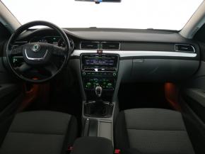 Škoda Superb  2.0 TDI Ambition 