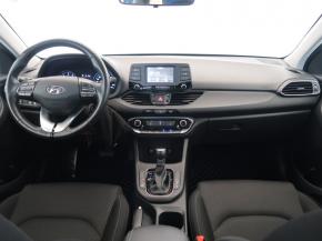 Hyundai i30  1.4 T-GDI 