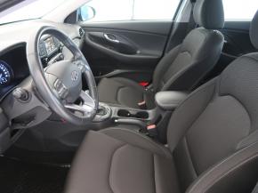 Hyundai i30  1.4 T-GDI 