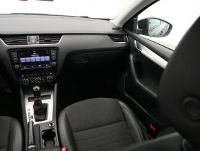 Škoda Octavia  2.0 TDI Elegance 