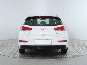 Hyundai i30  1.5 DPI 