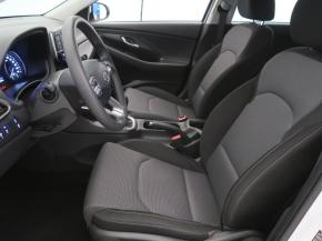 Hyundai i30  1.5 DPI 