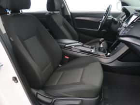 Hyundai i40  1.7 CRDi 