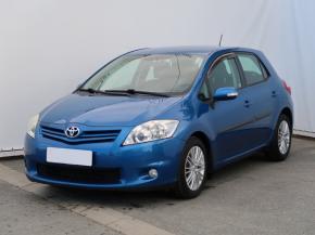 Toyota Auris  1.6 Valvematic 