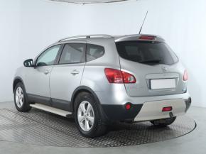 Nissan Qashqai+2  2.0 i 