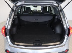 Nissan Qashqai+2  2.0 i 