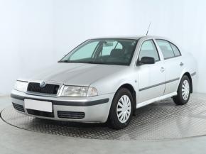 Škoda Octavia  1.6 Ambiente 