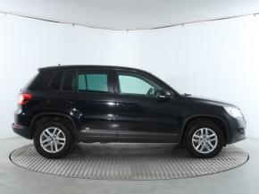 Volkswagen Tiguan  2.0 TSI 