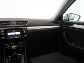 Škoda Superb  2.0 TDI 