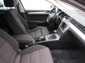 Volkswagen Passat  2.0 TDI 