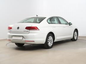 Volkswagen Passat  2.0 TDI 