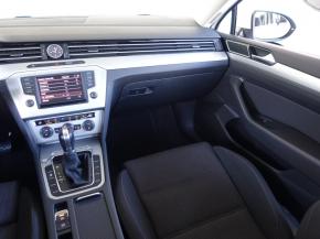 Volkswagen Passat  2.0 TDI 