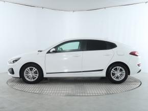 Hyundai i30 Fastback  1.0 T-GDI Komfort 