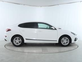 Hyundai i30 Fastback  1.0 T-GDI Komfort 