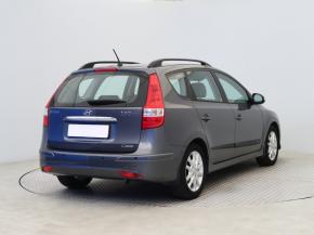 Hyundai i30  1.6 CVVT 