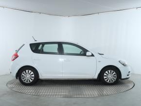 Kia Ceed  1.6 CRDi 