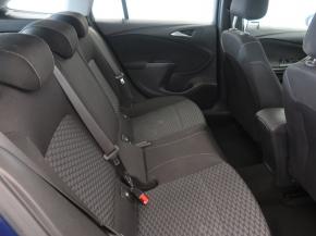 Opel Astra  1.6 CDTI 