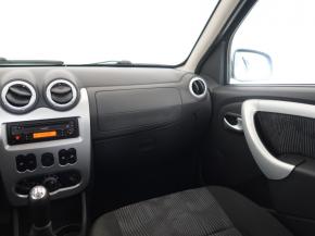 Dacia Sandero  1.6 MPI 