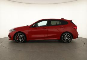 BMW 1  M135i xDrive M Performance 