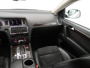 Audi Q7  3.0 TDI S-Line 