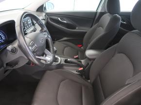 Hyundai i30  1.6 CRDi 