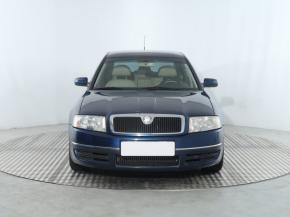 Škoda Superb  2.8 V6 Elegance 