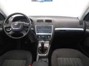 Škoda Octavia  1.6 TDI Elegance 