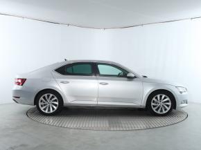 Škoda Superb  2.0 TDI 