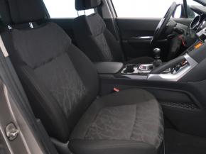 Peugeot 3008  1.6 HDi 