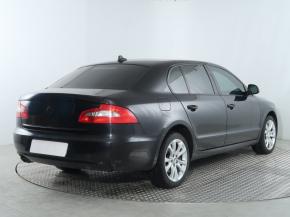 Škoda Superb  2.0 TDI Elegance 