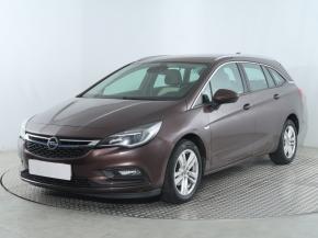 Opel Astra  1.4 T Innovation 