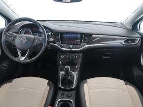 Opel Astra  1.4 T Innovation 