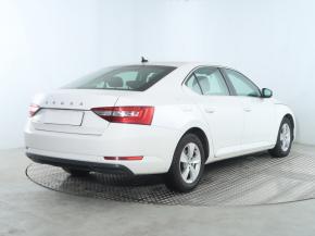 Škoda Superb  2.0 TDI 