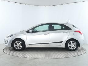 Hyundai i30  1.6 MPI 