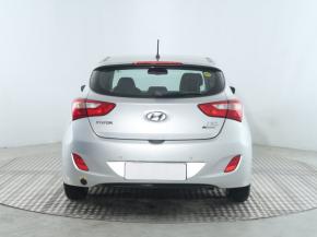 Hyundai i30  1.6 MPI 