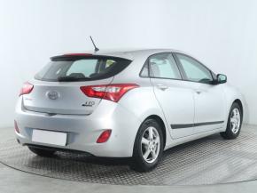 Hyundai i30  1.6 MPI 