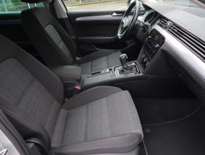 Volkswagen Passat  1.6 TDI 